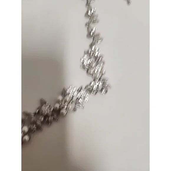 Avalaya Bridal Flower Wedding Jewelry - Picture 4 of 6